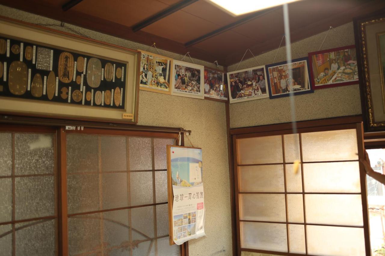 Hojo Suigun Youth Hostel Matsuyama  Exterior foto